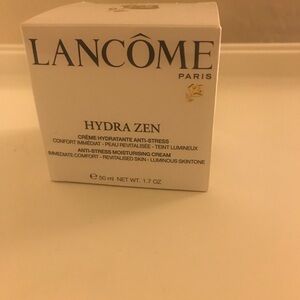 Hydra Zen Anti-Stress Moisturizing Cream - White